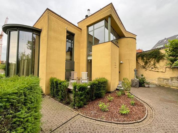 Location de vacances pour 2 personnes, avec vue et vue sur le lac ainsi que jardin et terrasse à Deinze