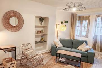 Gîte pour 5 Personnes dans Plasne, Jura Francais, Photo 3