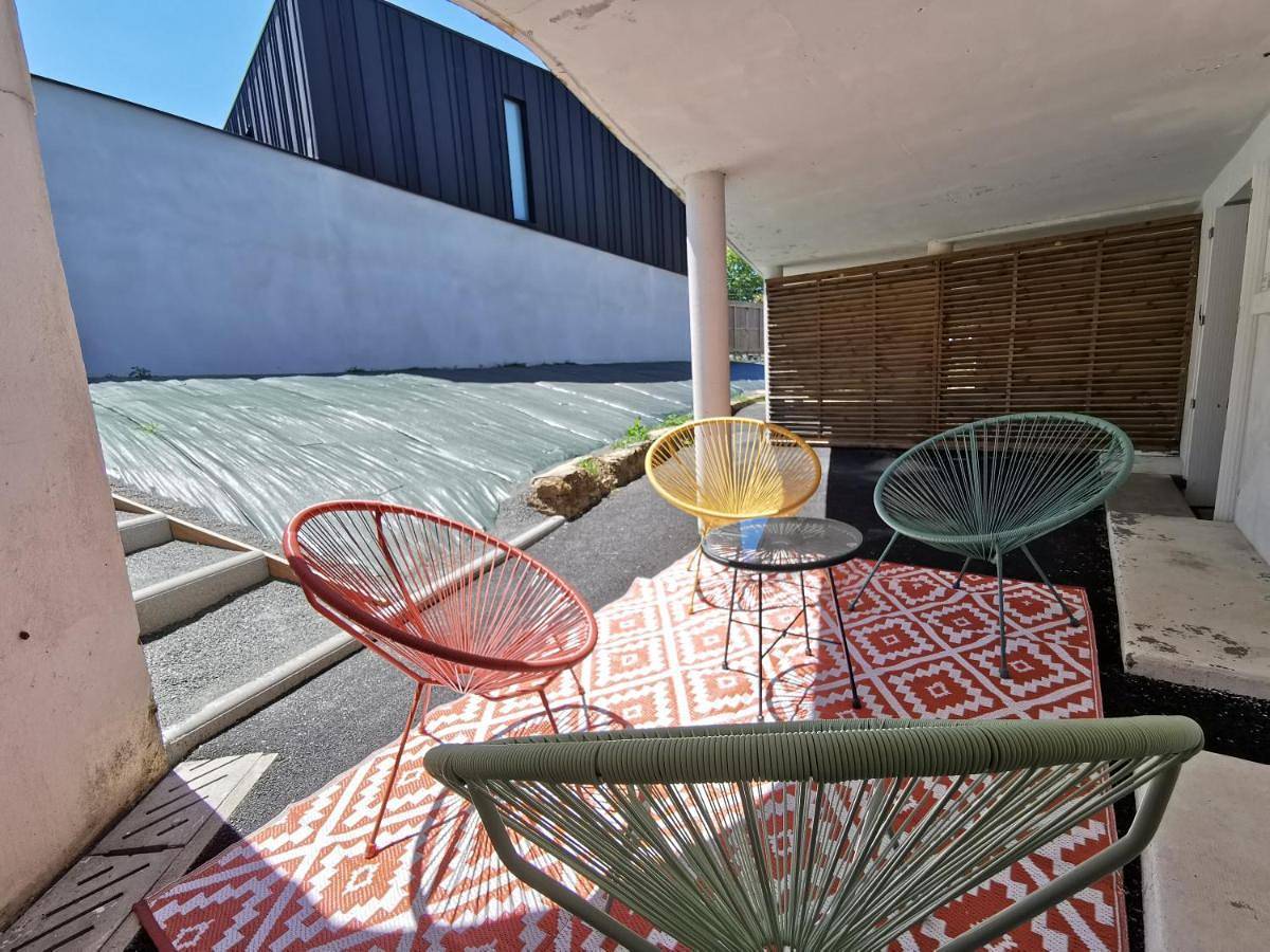 Appartement entier, One-Bedroom Apartment in Bouguenais, Région de Nantes