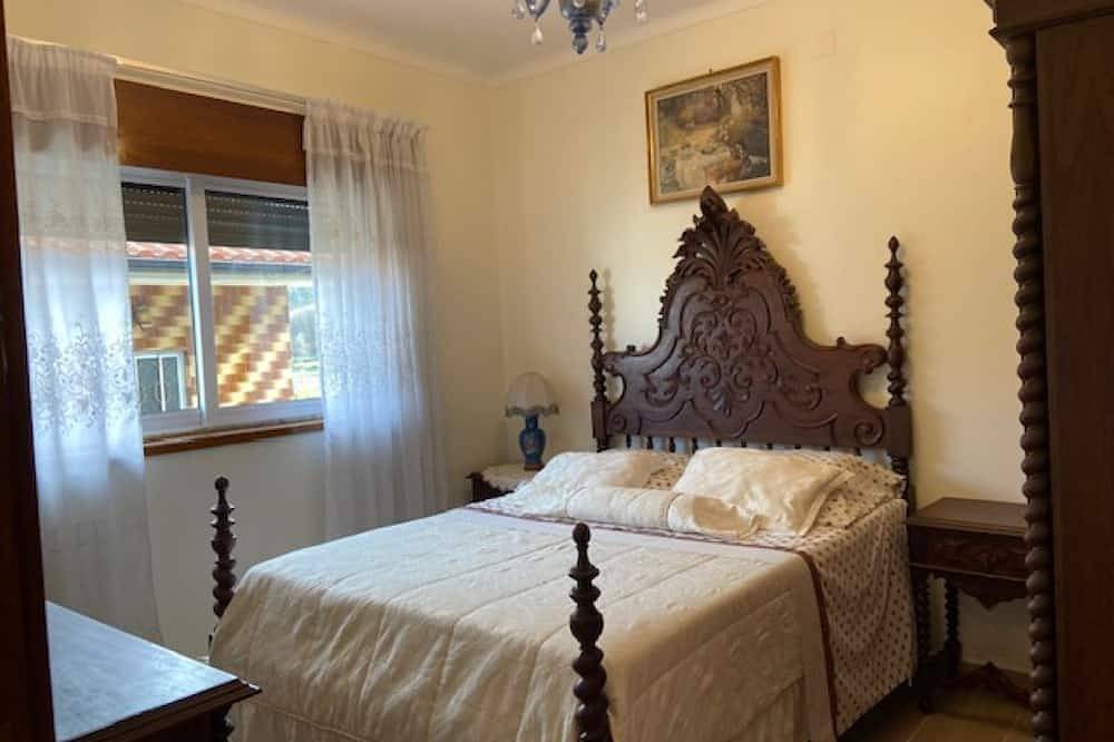 Apartamento entero, F3 Apartment in Fafe, Distrito de Braga