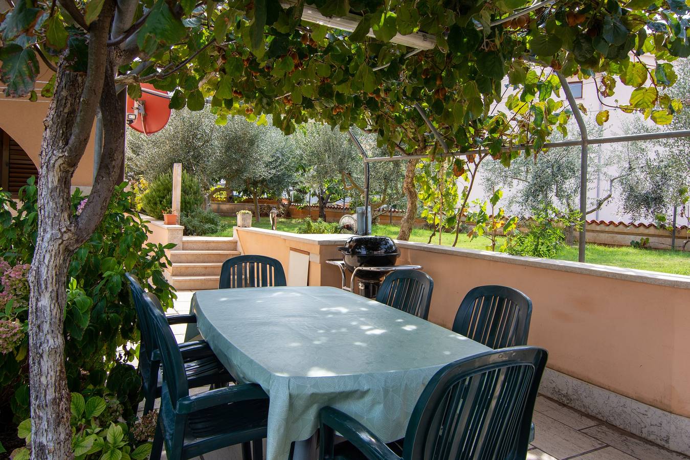 Ganze Wohnung, 2-Zimmer-Ferienwohnung mit Terrasse Stinjan, Pula A-7368-a in Stinjan, Pula