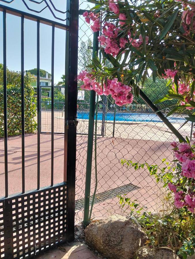 Dom dla 5 osób, z widok na jezioro i balkon oraz basen i widok w Cordoba