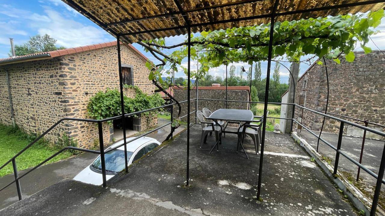 Appartement de vacances entier, La Buse in Saint-Jean-Saint-Gervais, Région de Besse-et-Saint-Anastaise