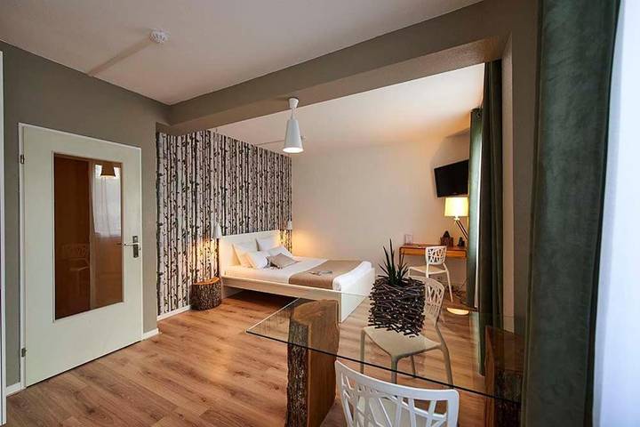 Appart’hôtel pour 2 personnes, avec vue et jardin