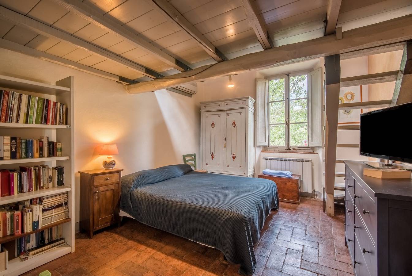 Casa vacanze 'Beretone' con vista sulle montagne, Wi-Fi e aria condizionata in Radda in Chianti, Chianti