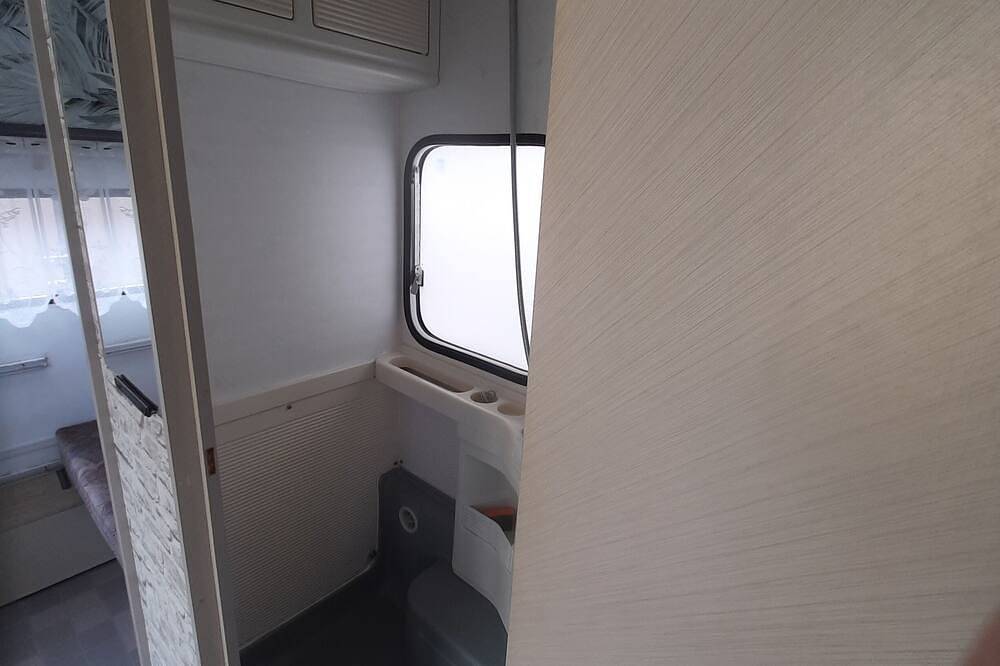 La Caravane Campagnarde (5 personnes), sur terrain privé in Aisne