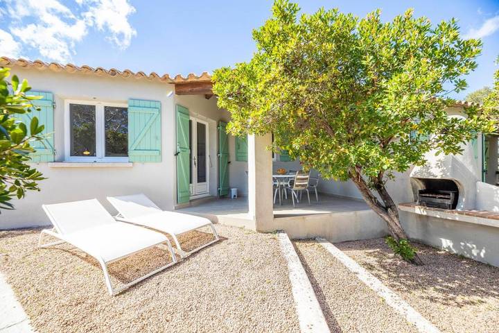 Villa pour 6 personnes, avec vue ainsi que jardin et piscine à Bonifacio - 4