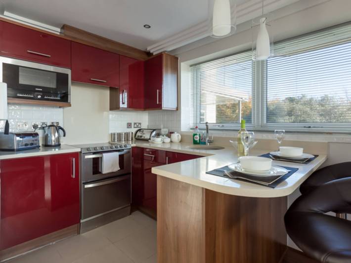 Entire apartment, Ospreys - With a balcony and within a short walk of the beach in Bournemouth, South West England