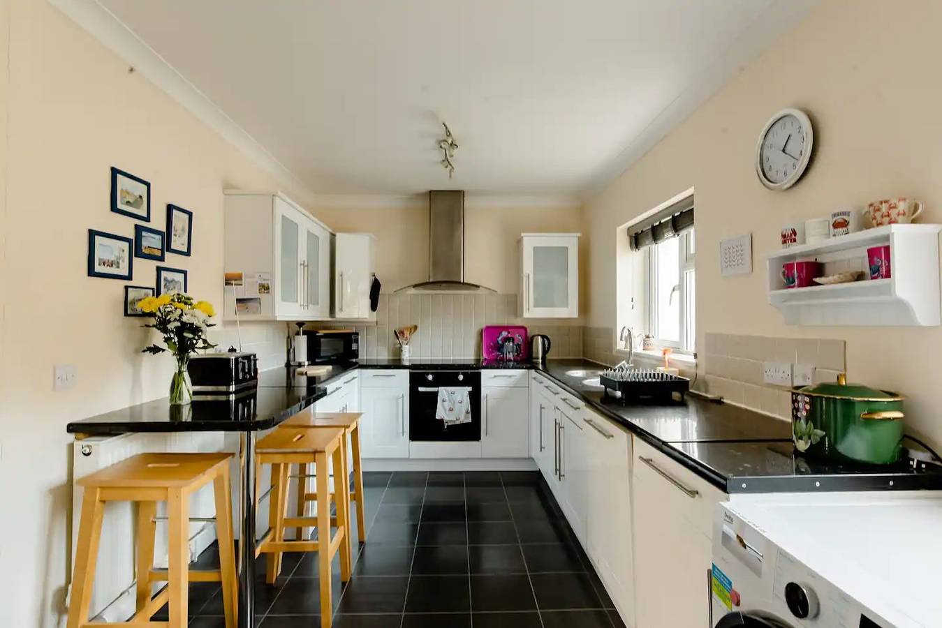 Stylish seaside house, 2 min walk from beach - Pass the Keys in Birchington, Kent
