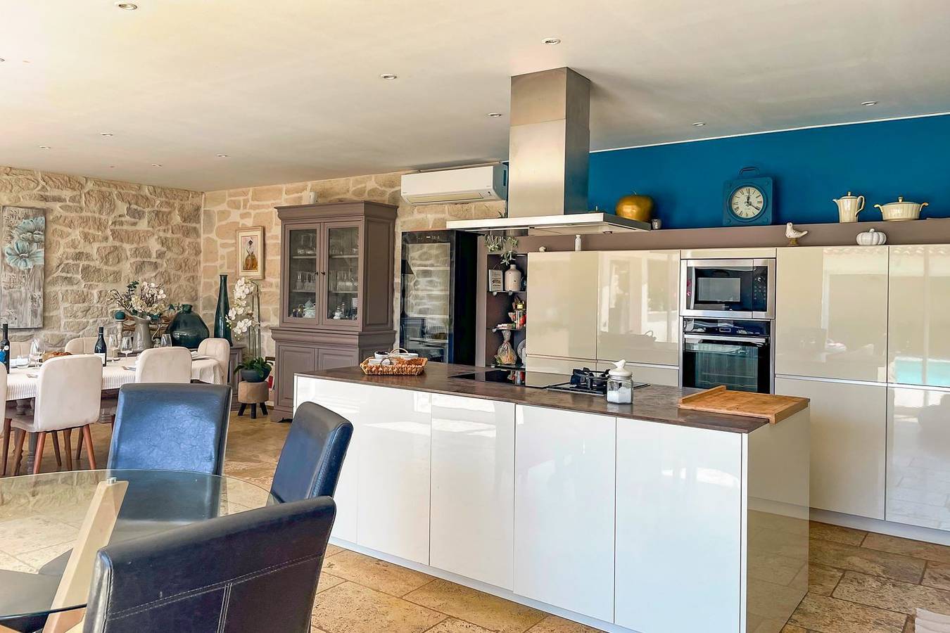 Villa pour 6 personnes avec piscine in Arles, Côte méditerranéenne (France)