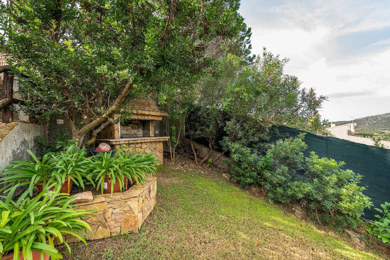 Casa de vacaciones "Chia A" Cerca de la playa con vistas al mar y jardín in Chia, Domus De Maria