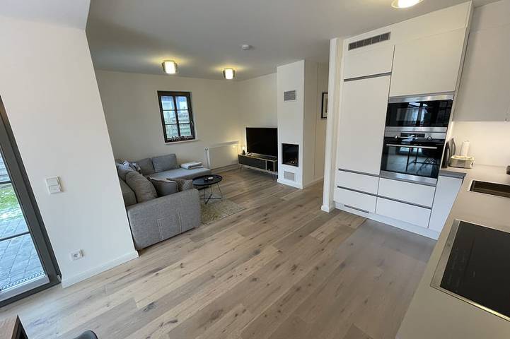 Ferienwohnung für 3 Personen, mit Terrasse und Garten