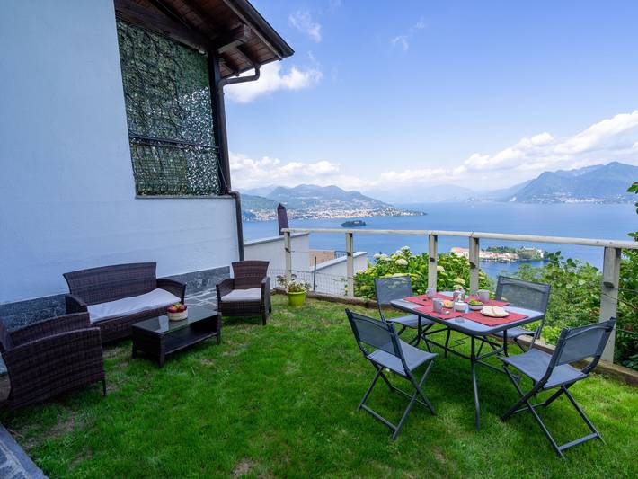 Ferienwohnung für 4 Personen, mit Seeblick und Terrasse sowie Garten, mit Haustier in Comune di Stresa - 3
