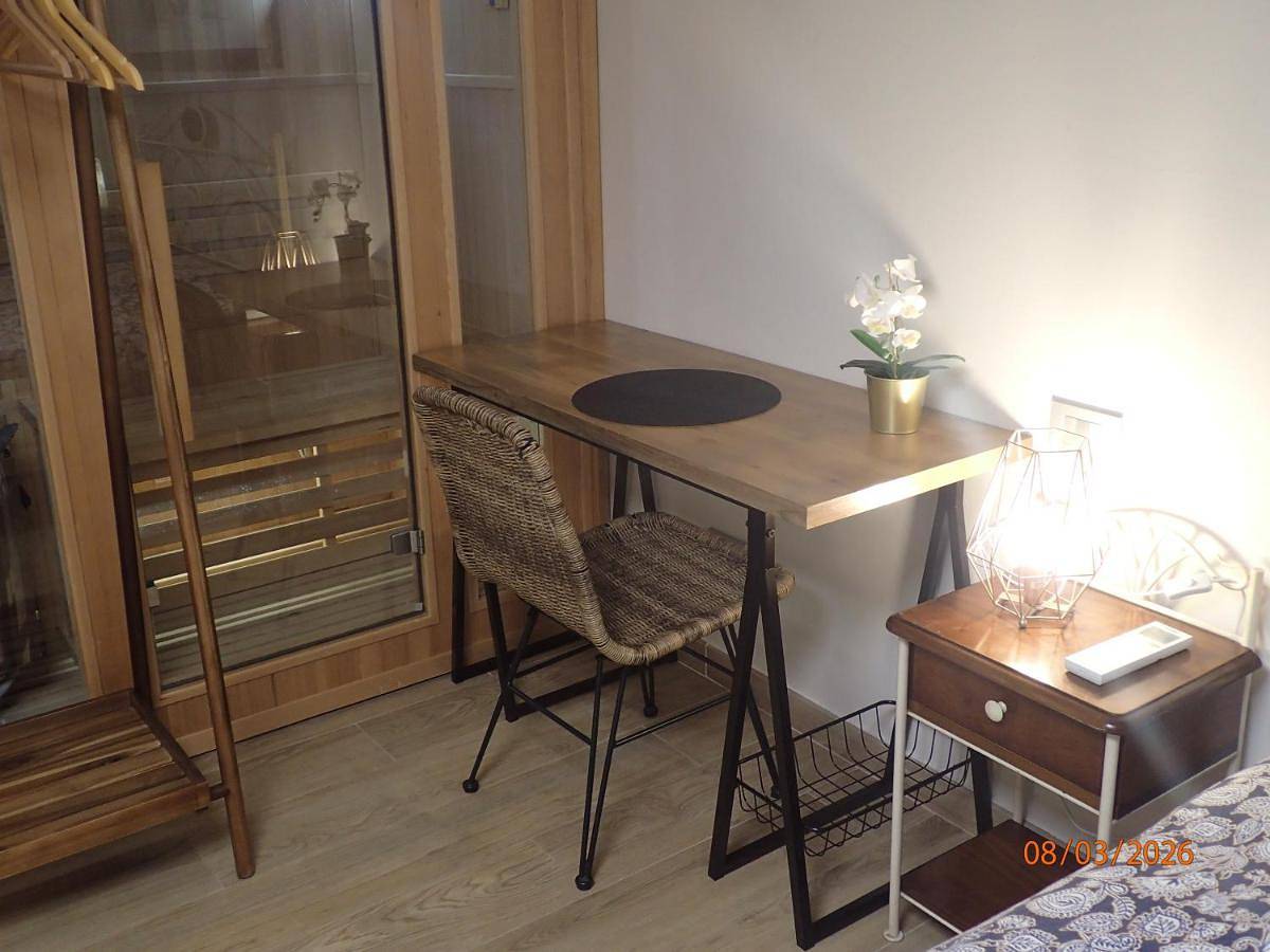 Double Room with Private Bathroom in Villeneuve-Loubet Plage, Villeneuve-Loubet