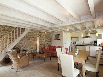 Maison De Vacances pour 6 Personnes dans Roussines, Parc naturel régional Périgord-Limousin, Photo 1