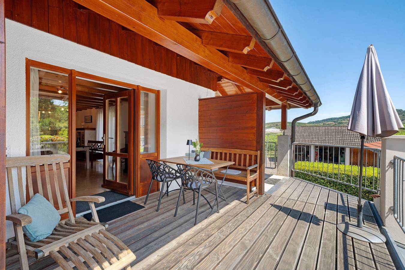 Ganze Wohnung, Ferienwohnung '2, 65 Qm, Balkon' mit Gemeinschaftspool, Privatterrasse und Wi-Fi in Oberrotweil, Vogtsburg im Kaiserstuhl