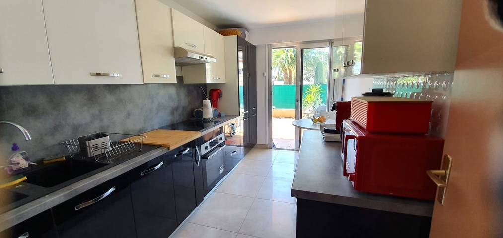 Gîte pour 4 personnes, avec terrasse dans Plage du Val Fleuri - 2