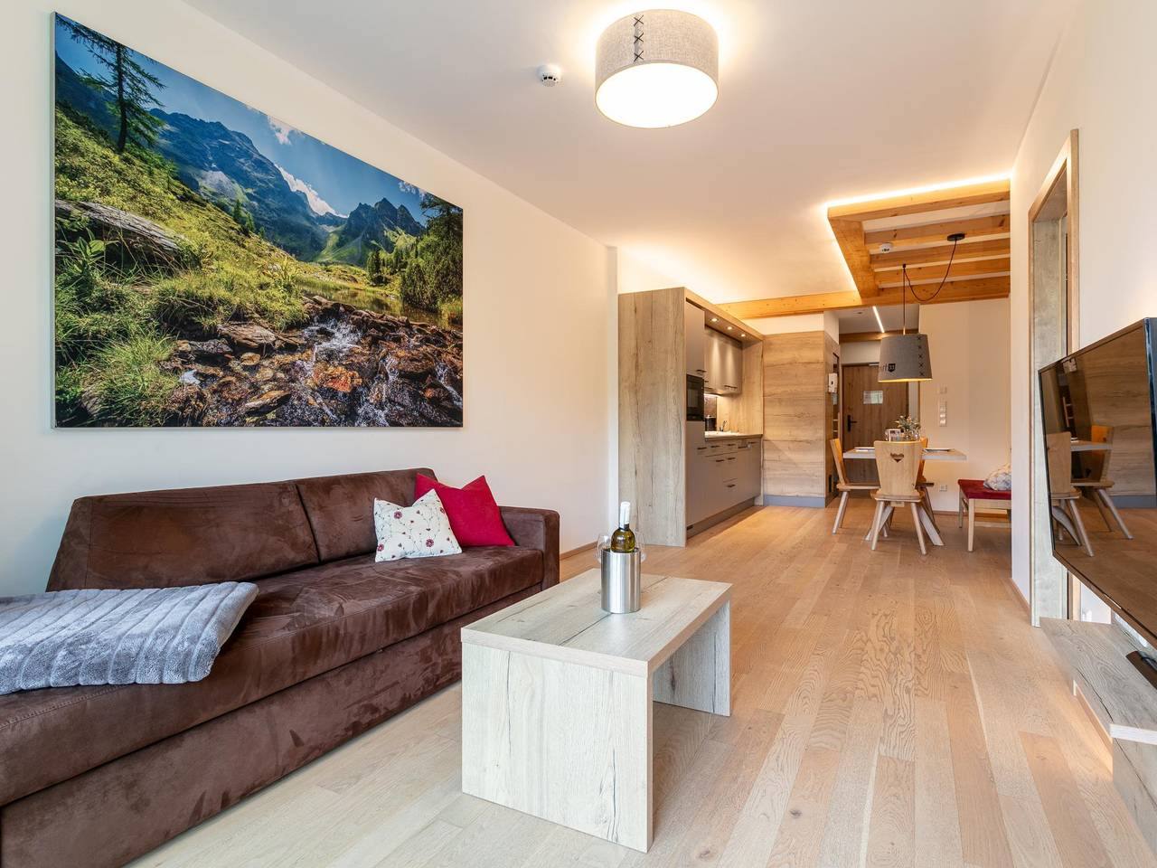 Ganze Wohnung, Wohnung mit Sauna und Süd-West-Terrasse in Haus, Schladming-Dachstein