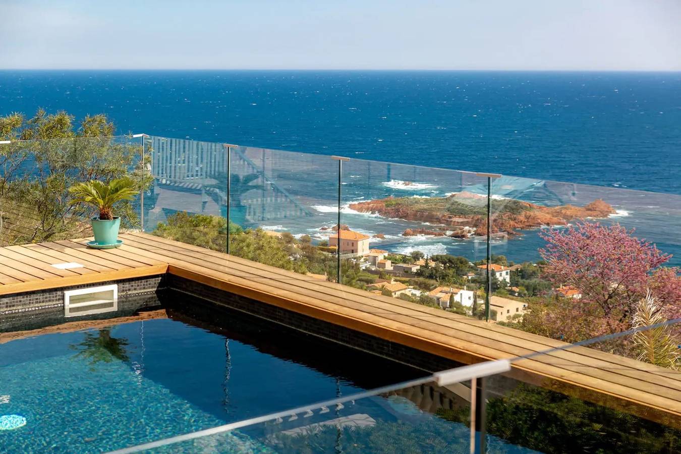 Ferienhaus für 8 Personen mit Garten in Anthéor, Saint-Raphaël