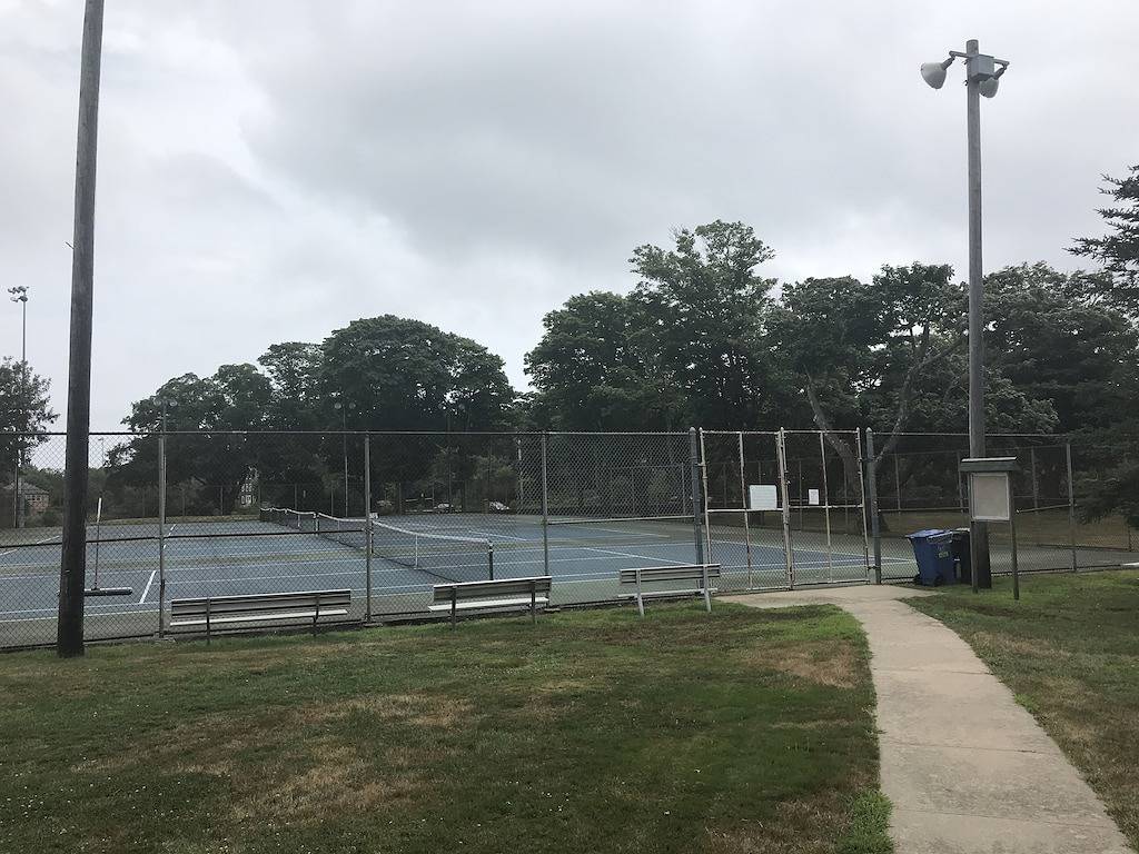 3 Bed 1. 5 Bad Cottage in unmittelbarer Nähe zum Narragansett Town Beach & Pier in Narragansett Pier, Narragansett