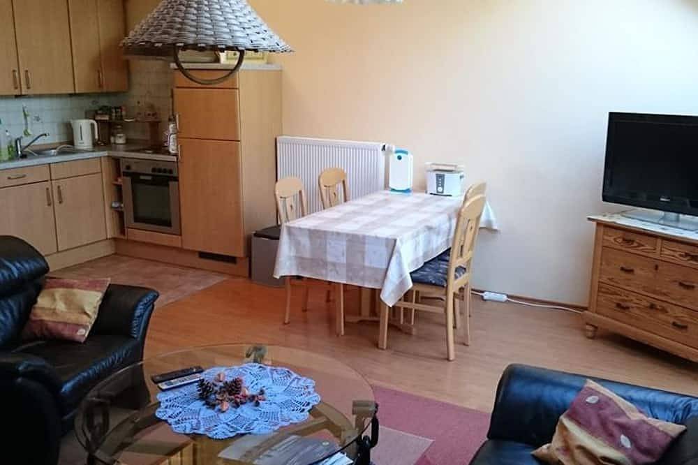 Ganze Wohnung, Ferienwohnung Galerie - Friesenborg - Fewo Klein Sande in Hinte, Nordseeküste