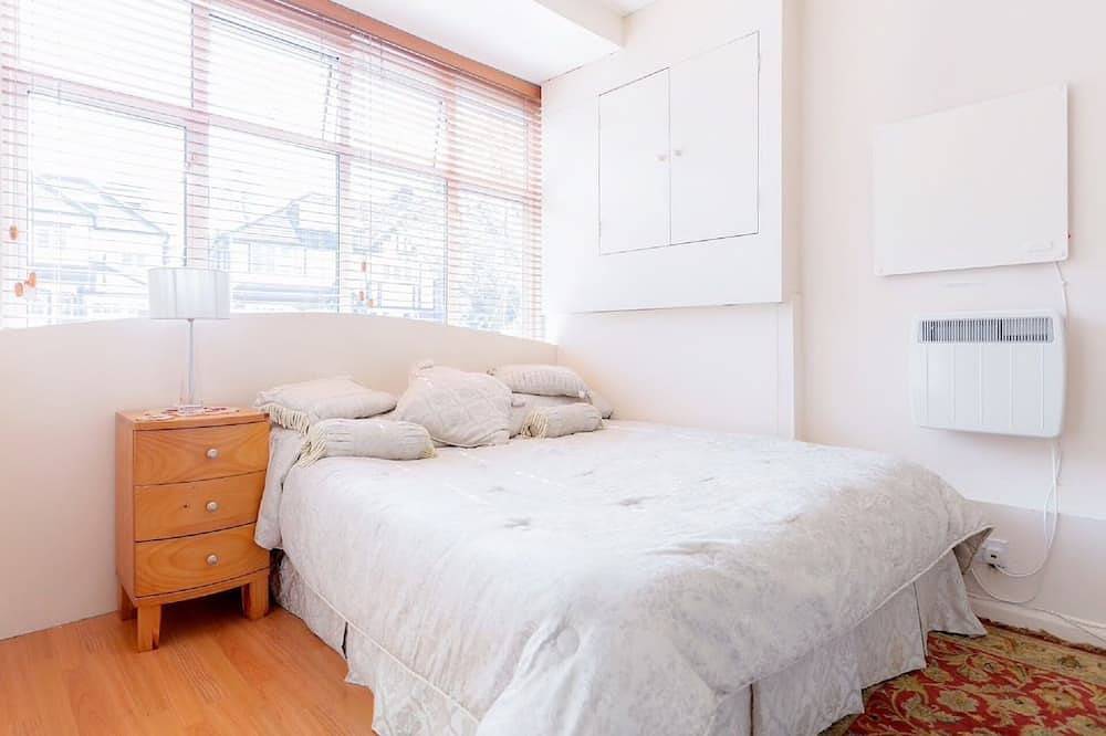 Geheel appartement, Comfortabel studio appartement in de buurt van transport / buis in Wandsworth (borough), Londen