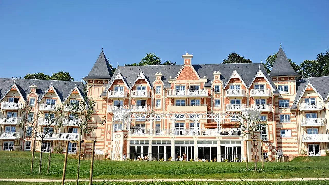 Apartamento vacacional entero, Ferienwohnung für 2 Personen (26 m²) in Bagnoles de l'Orne Normandie in Bagnoles-de-l'Orne, Parc naturel régional Normandie-Maine