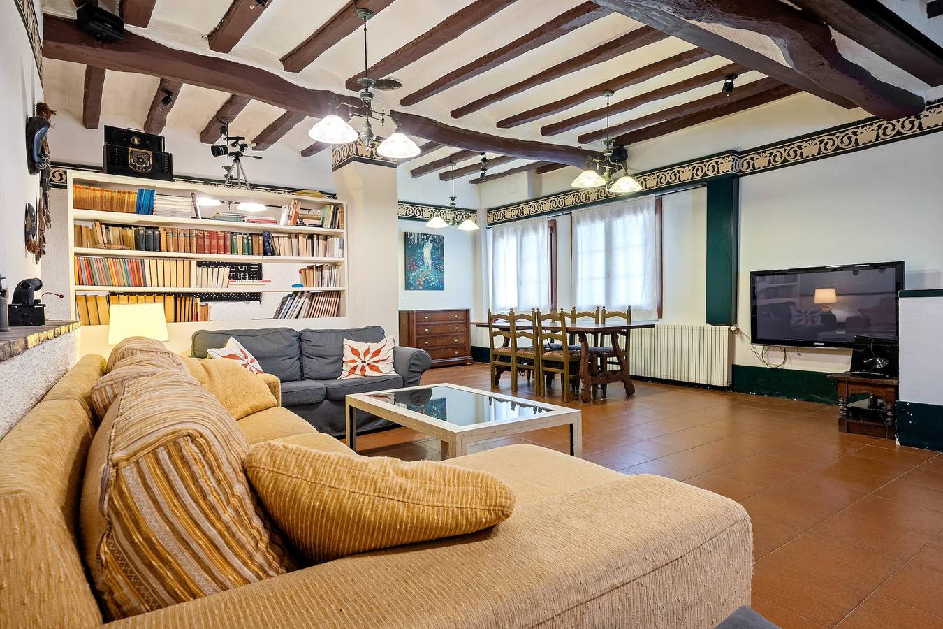 Casa de vacaciones 'Casa Rústica Cal Mian' con vistas a la montaña, Wi-Fi y aire acondicionado in Almoster, Baix Camp