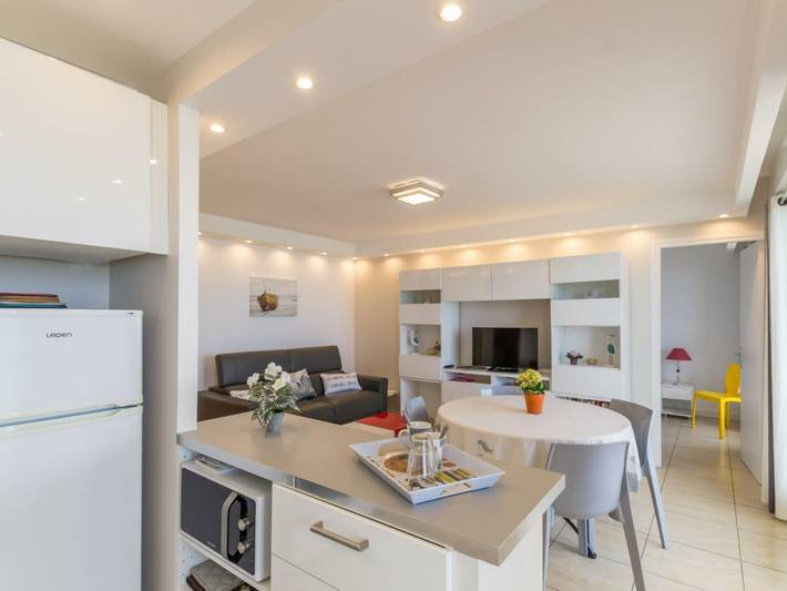 Gîte pour 2 personnes, avec terrasse à Agon-Coutainville - 3