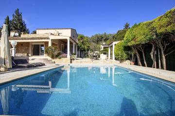 Appartement De Vacances pour 8 Personnes dans Mougins, Région de Cannes, Photo 1