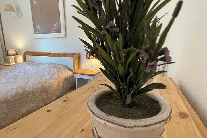 Apartamento entero, Cozy Mérindol Hideaway In the Heart of the Luberon in Mérindol, Parque natural regional del Luberon
