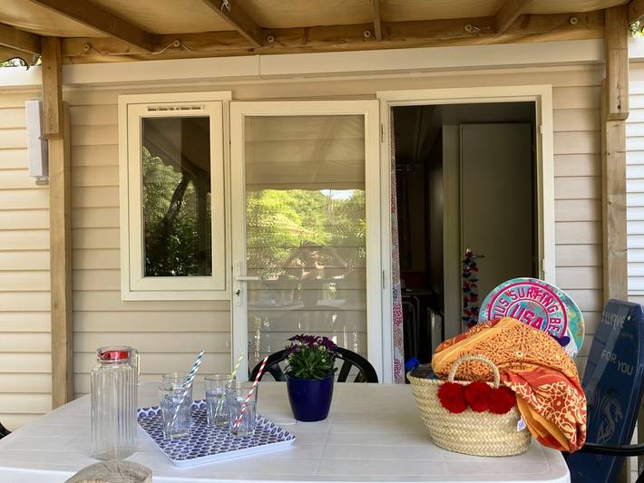 Wohnwagen für 4 Personen, mit Terrasse und Pool in Grayan-et-l'Hôpital - 3