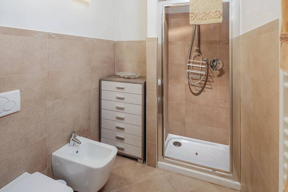Ganze Wohnung, Schöne Wohnung in Pitelli -Sp- in Pitelli, La Spezia