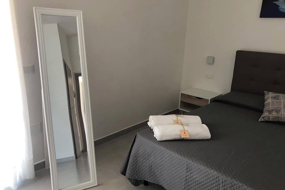 B&B Valle degli Ulivi Double room with pool view and breakfast in Coppitella, Gargano
