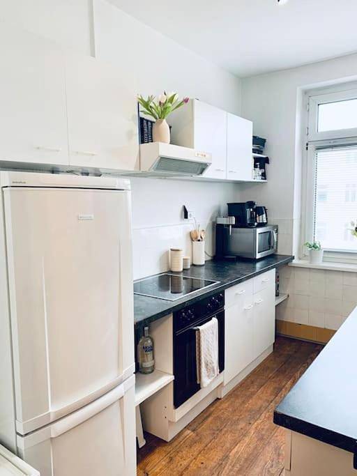 Ferienwohnung für 2 Personen, mit Balkon und Terrasse in Eimsbüttel - 2