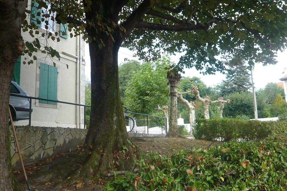 Appartement entier, Studio proche plage (à pied) et commerces dans belle Villa avec vaste jardin in Anglet, Région de Bayonne