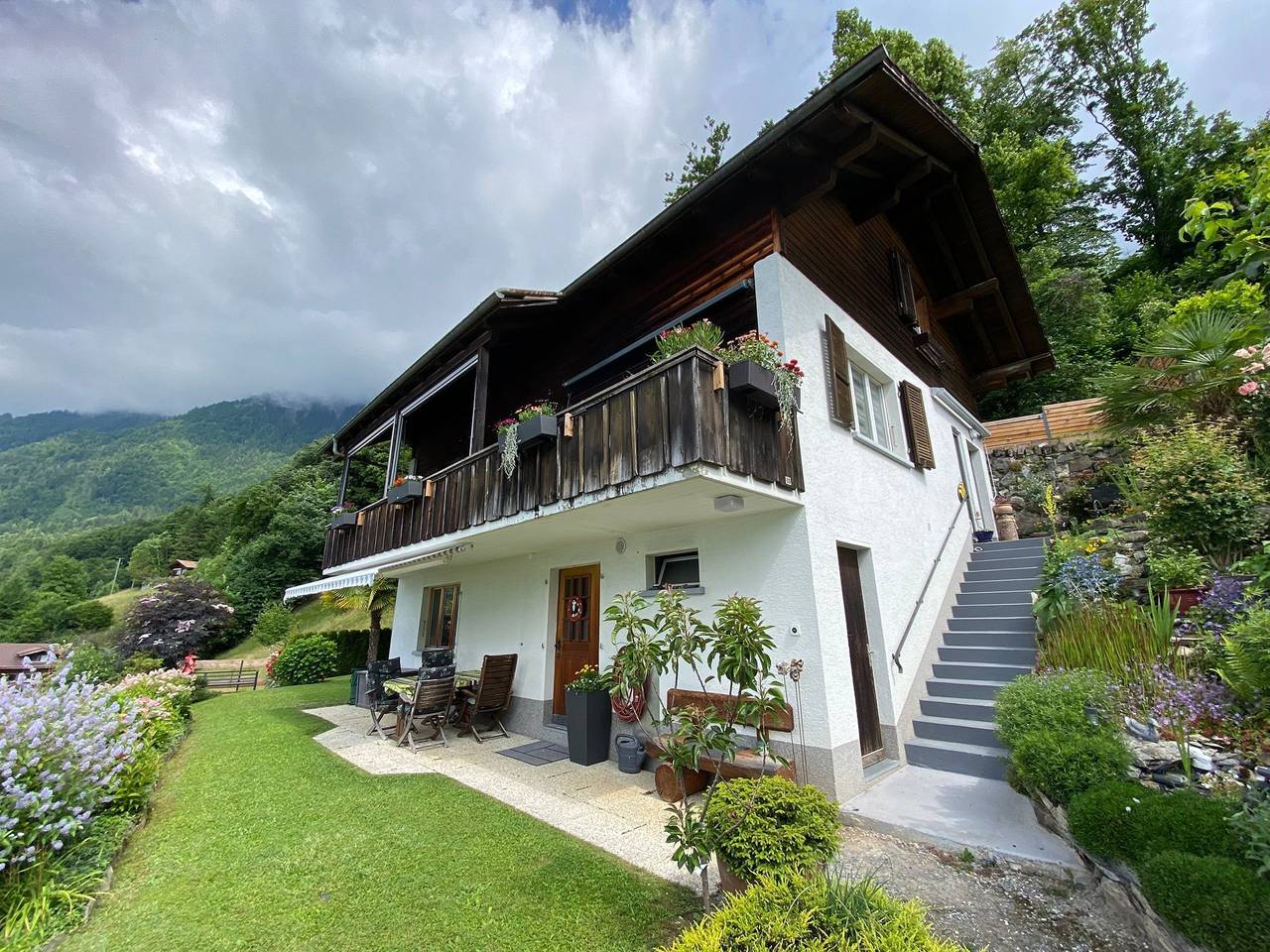 Ganze Ferienwohnung, Chalet "Studio Brienz am See" in Brienz, Berner Oberland
