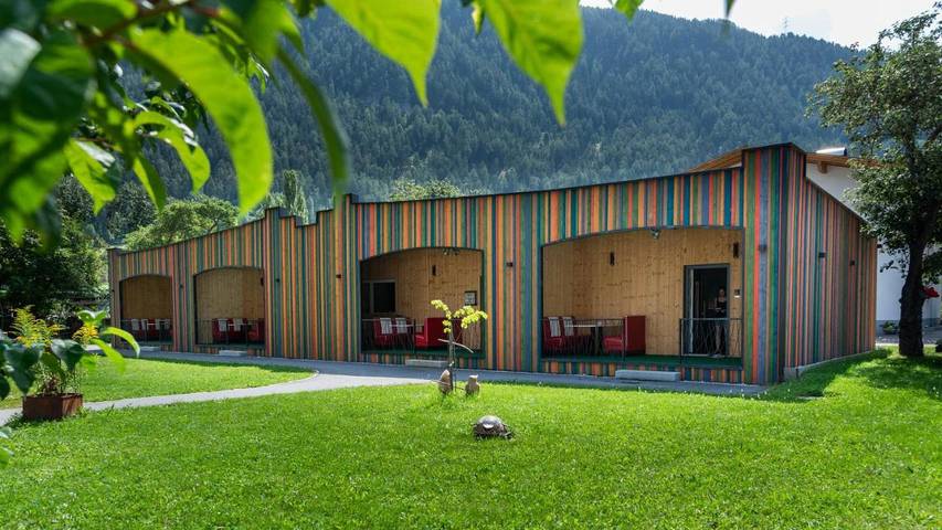 Vakantieappartement voor 4 personen, met uitzicht en tuin in Ried im Oberinntal
