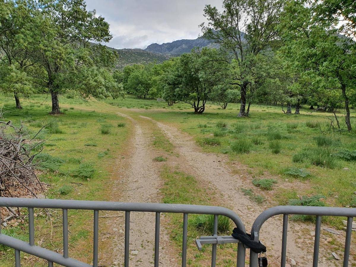 El Robledo Ii in Becerril de la Sierra, Provincia de Madrid