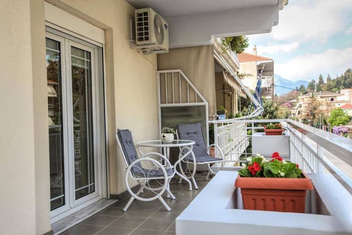 Gîte pour 6 personnes, avec Balcon ainsi que Terrasse et Vue dans Kalambáka - 3