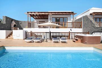 Villa for 8 People in Yaiza, Lanzarote, Photo 4