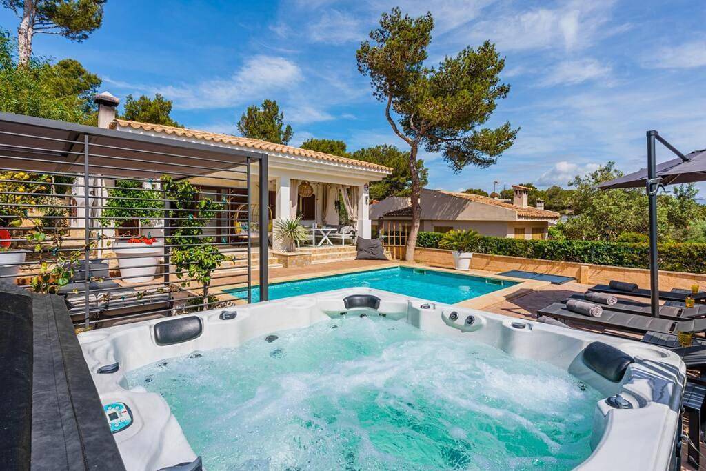 Three-Bedroom Villa in El Toro, Calvià
