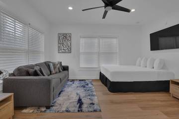 Vacation House for 14 Guests in Atlanta, Georgia, Picture 4