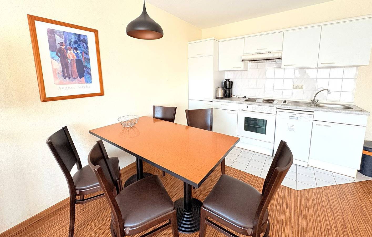 Ganze Wohnung, Ferienwohnung 52 – Idyllisches Apartment für 5 mit zwei Schlafbereichen & Wlan in Buschvitz, Bergen auf Rügen und Umgebung