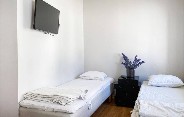 Ganze Ferienwohnung, Ferienwohnung für 3 Personen mit Garten in Visby, Gotland