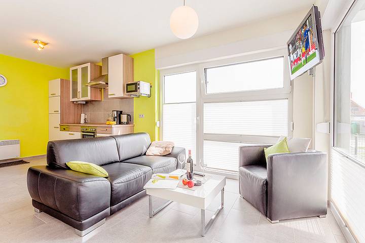 Ferienhaus für 4 Personen, mit Terrasse und Garten in Wismarer Bucht - 2