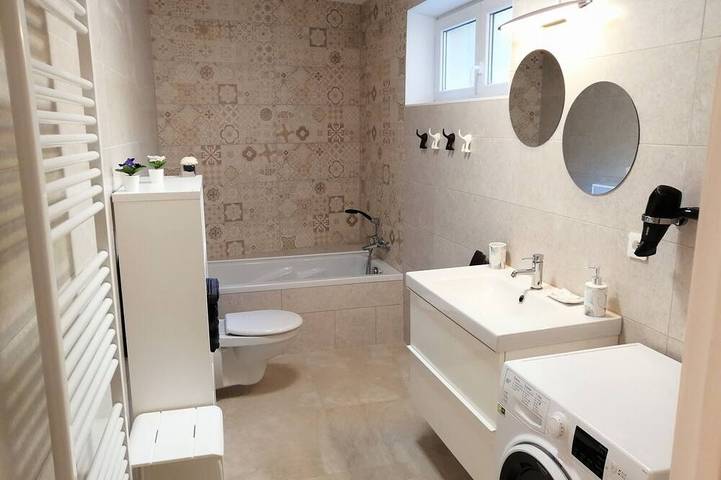 Ganze Wohnung, Apartment-Ensuite mit Bad-Terrasse-Jardin in Colmar, Colmar und Umgebung