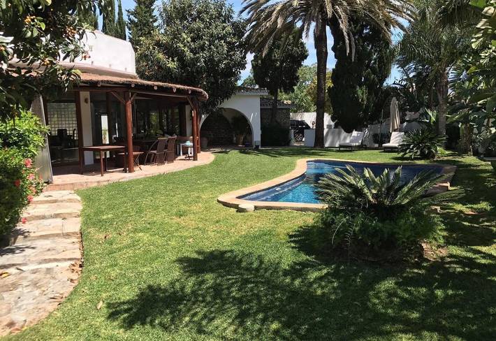 Casa rural para 8 personas, con Balcón además de Jacuzzi y Jardín en Estepona - 4