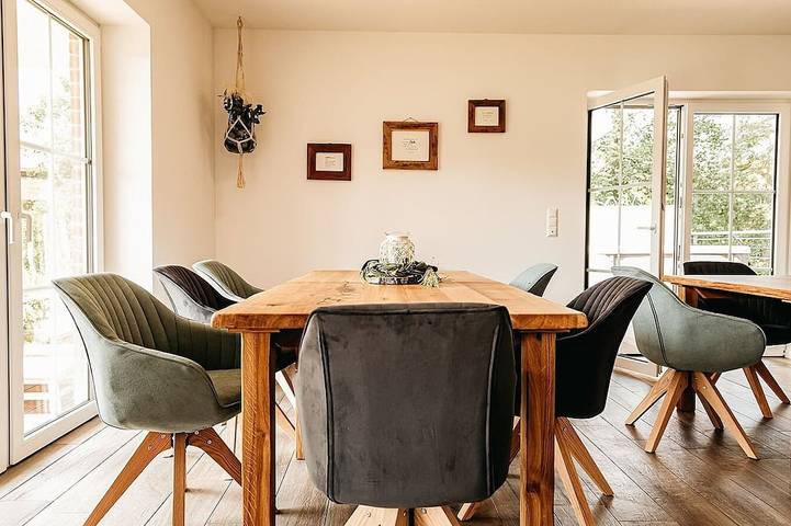 Ferienwohnung für 10 Personen, mit Sauna und Whirlpool sowie Balkon - 1