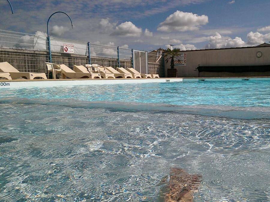 Camping Les Mizottes - Accommodation 4 persons - Cabane Pilotis in Saint-Michel-en-l'Herm, Fontenay-le-Comte